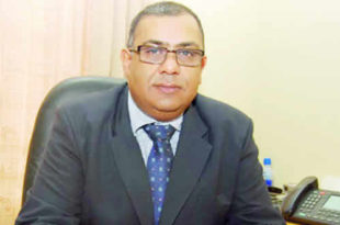 Le Prof Anwar Hussein Subratty