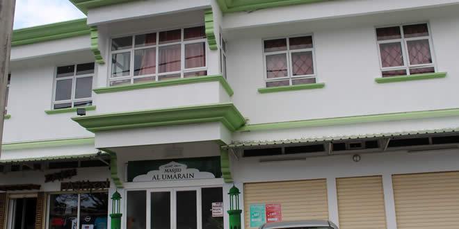 MASJID AL UMARAIN